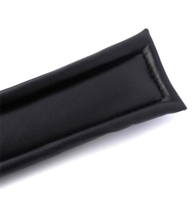 Fetish Addict - Cuffs