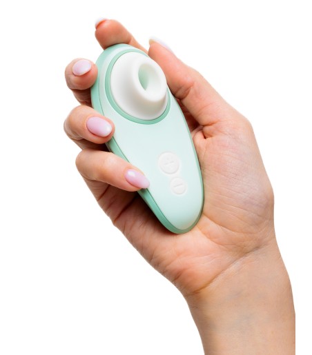 Womanizer - Liberty 2, Sage, stimulator som sitter bra i handen