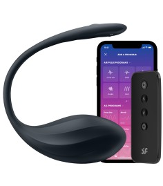 Satisfyer - Ribbed Petal Wearable Egg Vibrator with Remote, Black, skönt ribbat ägg med fjärr och app