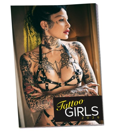 Sexiga tatuerade tjejer - Väggkalender - 2026 Tattoo Girls