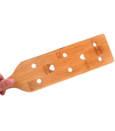 LateToBed - Bamboo Paddle, en lätt träpaddel med små hål för mindre luftmotstånd