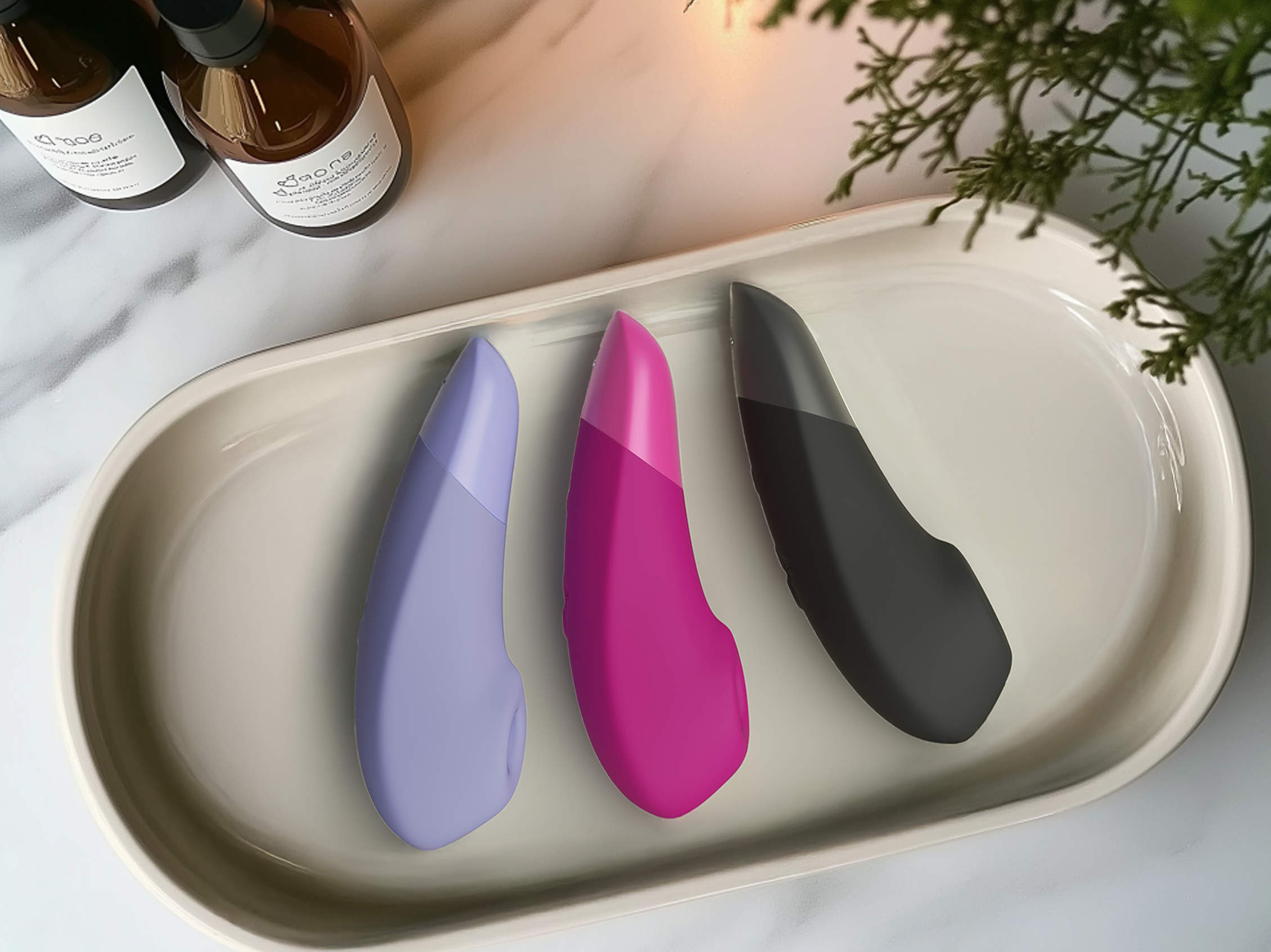 Enhance från Womanizer i tre färger