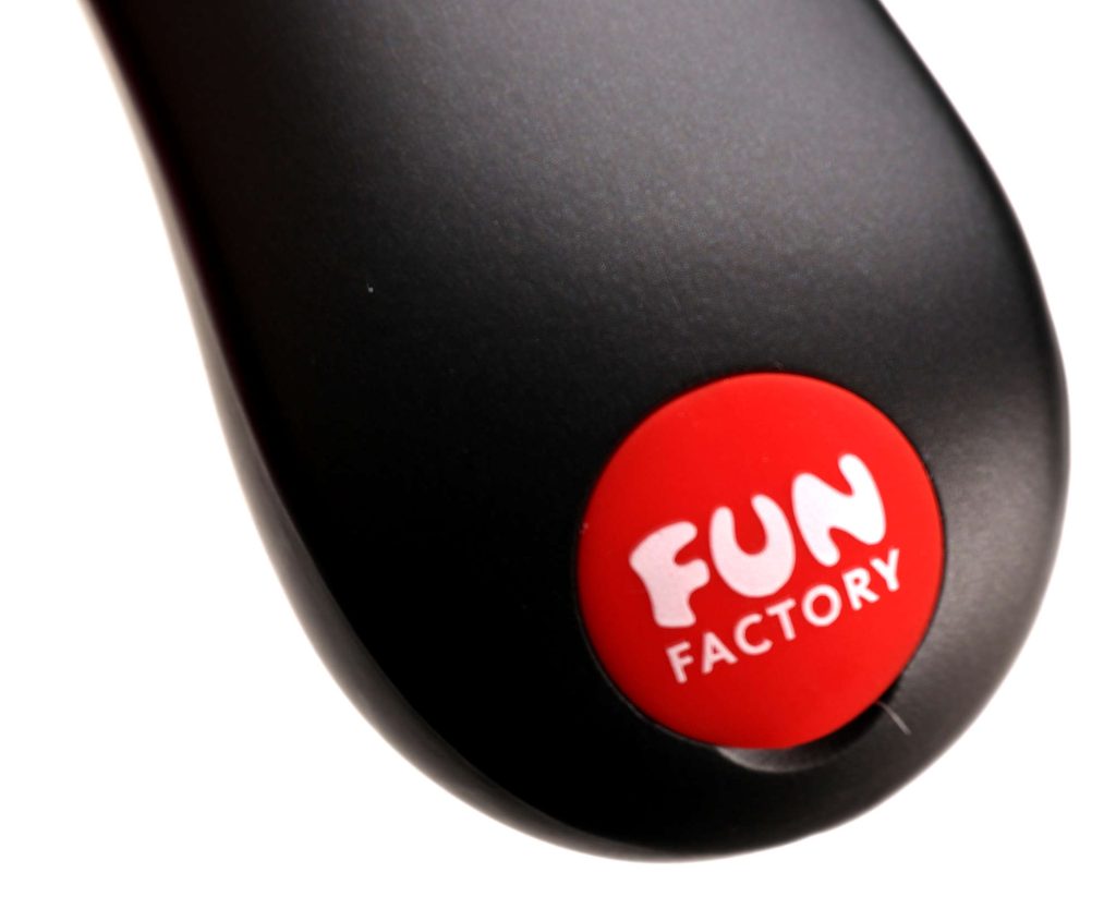 USB-C kontakt på en Fun Factory - Stronic Real